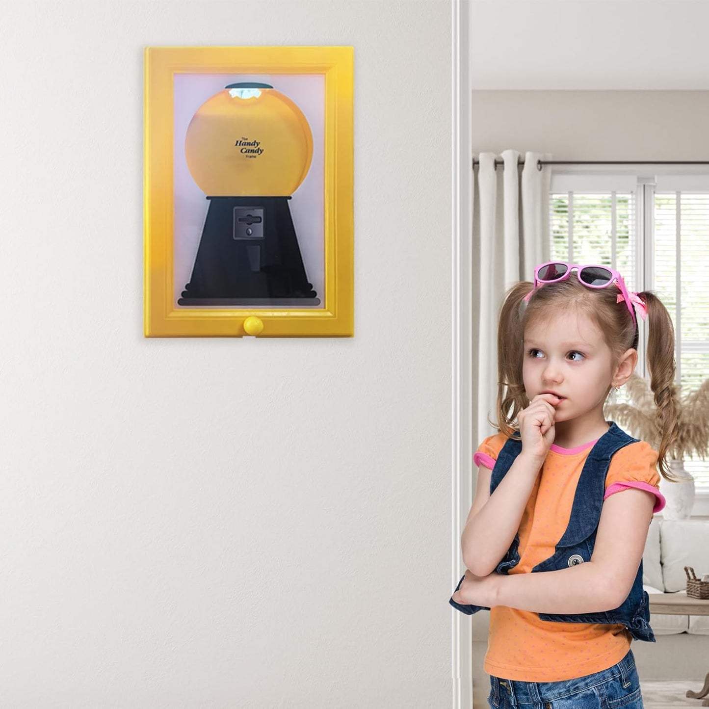 Handy Candy Frame - Candy Dispenser